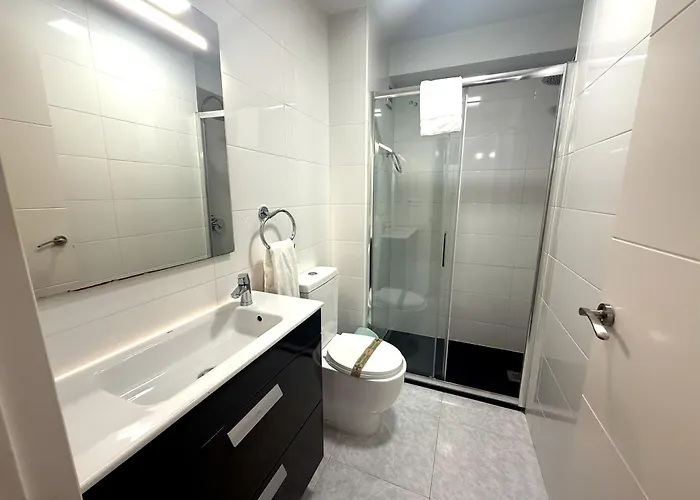 Piso Con Preciosa Galeria Y Garaje 公寓 桑坦德