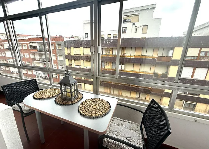 Piso Con Preciosa Galeria Y Garaje